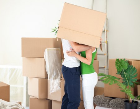 Removal truck loading space suitable for local South London relocations