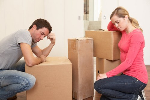 Local Gipsyhill moving service handling furniture and boxes