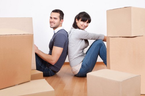 Flexible man and van service for collections and deliveries in Gipsy Hill