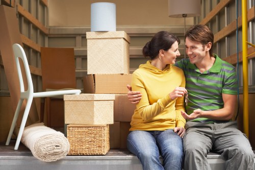 Cubic-yard estimate for furniture and boxes in a man with van job